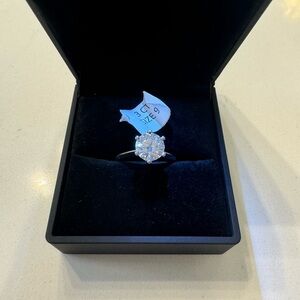 Sterling silver 3ct Mossianite diamond ring